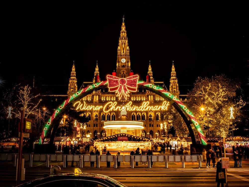 Wiener Rathausplatz, Christkindlmarkt